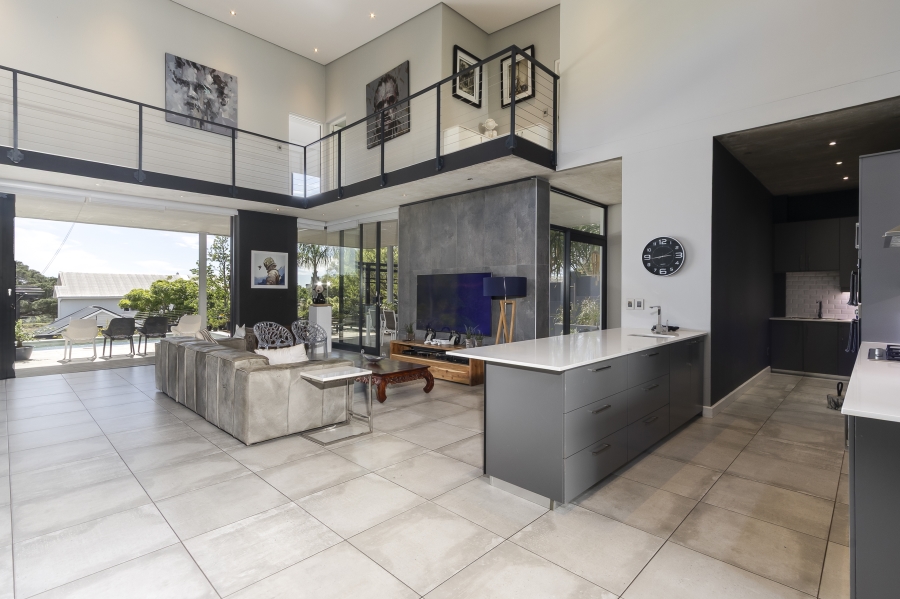 3 Bedroom Property for Sale in Heldervue Western Cape
